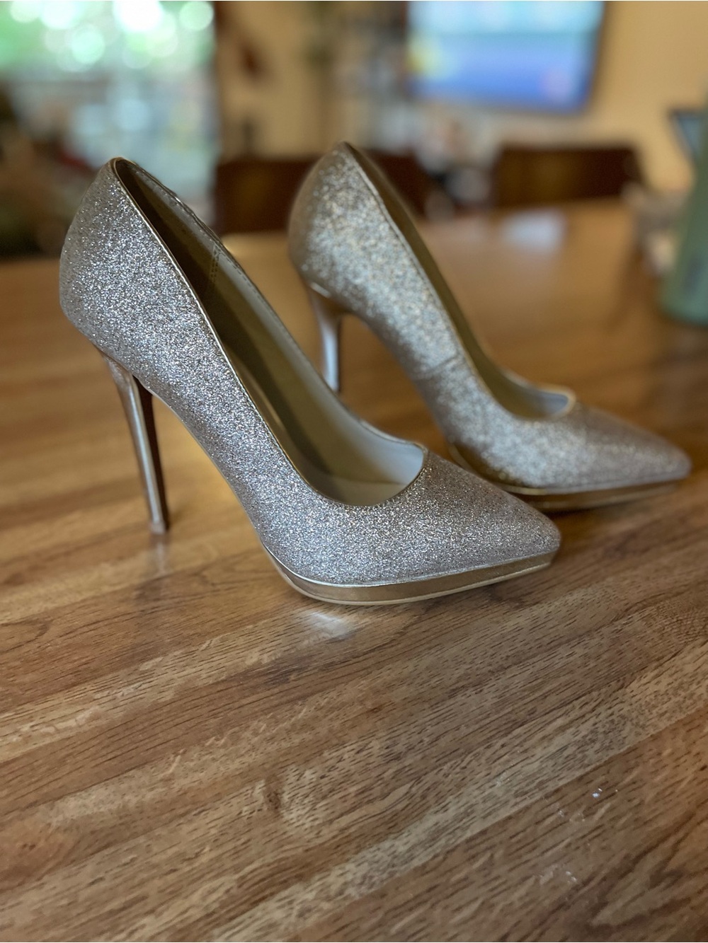 Aldo Gold Women’s heels